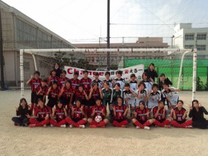 女子サッカー４