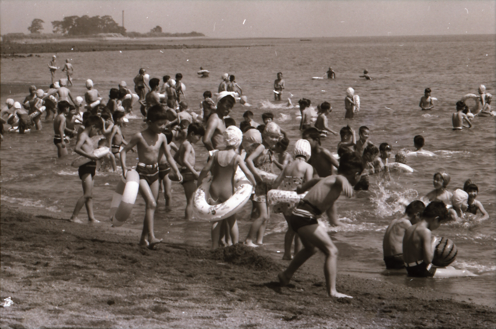 昭和39年猛島海水浴場