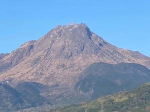 現在の雲仙普賢岳（平成新山）